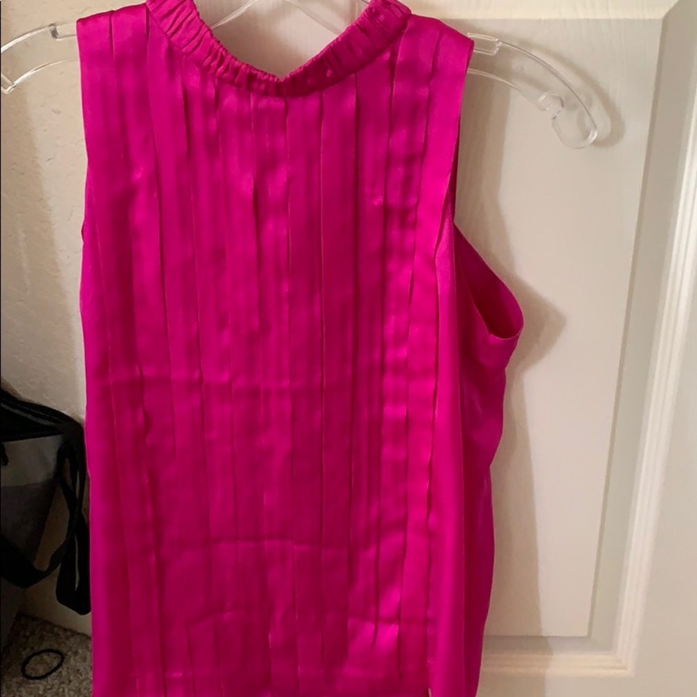 Banana Republic sleeveless silk blouse